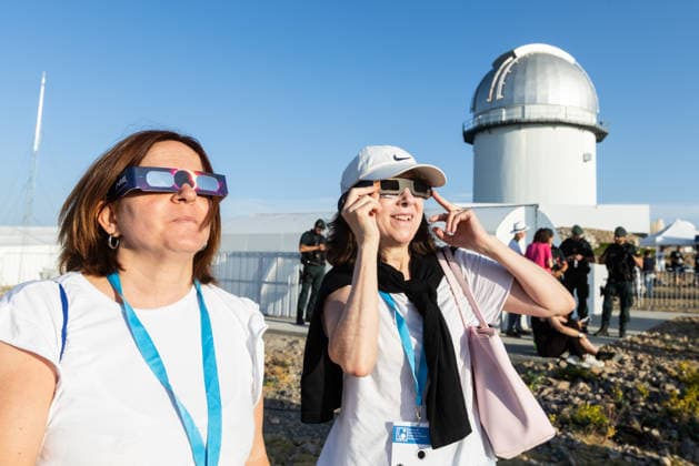 Teruel Observes the 2026 Total Solar Eclipse: Dozens of people during the 2026 total solar eclipse, on August 12, 2026, in Teruel, Aragon, Spain. This is the first total solar eclipse visible from the Iberian Peninsula in over a century. The path of totality crosses Spain from west to east and passes through numerous provincial capitals, from which observers will be able to catch a glimpse of the first event in the so-called trio of eclipses, since on August 2, 2027, another total eclipse will cross Spain, and on January 26, 2028, an annular eclipse will occur. AUGUST 12, 2026 SOLAR ECLIPSE ARAGON JAVALAMBRE Teruel, Aragon Teruel, Aragon, Spain  Copyright: xJavierxEscrichex 7711832