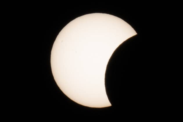 Partial Solar Eclipse observed in London LONDON, UNITED KINGDOM - AUGUST 12: A partial solar eclipse is observed as the Moon passed between the Sun and Earth in London, United Kingdom on August 12, 2026. Rasid Necati Aslim Anadolu London United Kingdom. Editorial use only. Please get in touch for any other usage.  Copyright: x2026xAnadoluxRasidxNecatixAslimx