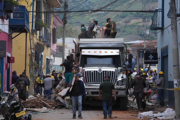 Earthquake Damage in Roldanillo, Colombia ROLDANILLO, COLOMBIA — AUGUST 12: Residents inspect damaged homes and infrastructure in Roldanillo, Valle del Cauca, following the powerful earthquake that struck western Colombia, on August 12, 2026. Communities continue to assess the damage and recover in the aftermath of the tremor. Juancho Torres Anadolu Roldanillo Colombia. Editorial use only. Please get in touch for any other usage.  Copyright: x2026xAnadoluxJuanchoxTorresx