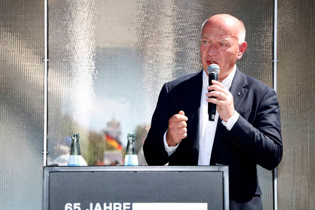 65 Jahre Mauerbau, Pressekonferenz auf dem Platz des 18. März, Berlin, 12.08.2026 Kai Wegner (Regierender Bürgermeister von Berlin) spricht bei der Pressekonferenz zu 65 Jahre Mauerbau auf dem Platz des 18. März in Berlin am 12.08.26 Berlin Platz des 18. März *** 65th Anniversary of the Construction of the Berlin Wall, Press Conference at Platz des 18. März, Berlin, August 12, 2026 Kai Wegner, Governing Mayor of Berlin, speaks at the press conference marking the 65th anniversary of the construction of the Berlin Wall at Platz des 18 März in Berlin on August 12, 2026 Berlin, Platz des 18 März Copyright: xAnitaxBuggex