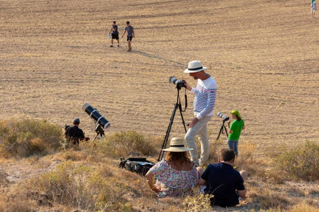 August 12, 2026, PeoÂ±Afiel, Valladolid, USA: Photographers get ready for the total solar eclipse in PeoÂ±afiel, Spain on Wednesday, August 12, 2026. PeoÂ±Afiel USA - ZUMAg235 20260812_zap_g235_008 Copyright: xPaulxChristianxGordonx