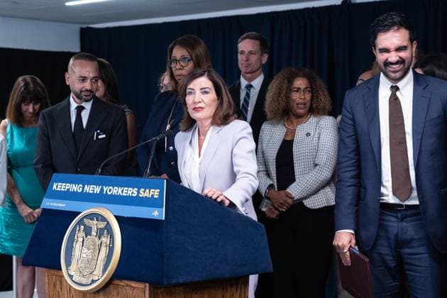 August 12, 2026, New York, New York, USA: Governor Kathy Hochul speaks during joint press briefing with Mayor Zohran Mamdani, Attorney General Letitia James and elected officials and activists standing up to Federal ICE overreach at Governor s office in New York, NY on August 12, 2026. New York USA - ZUMAr339 20260812_znp_r339_026 Copyright: xLevxRadinx