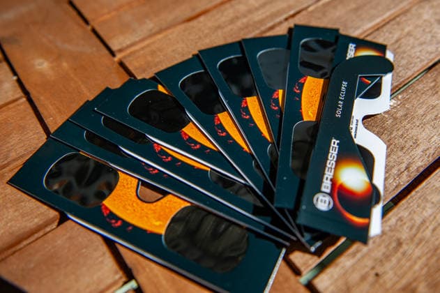 Partial solar eclipse in Nijmegen, Netherlands - 12 Aug 2026 A view of a bunch of eclipse glasses. On the banks of the Waal River in Nijmegen, people gathered to watch the partial solar eclipse. The solar eclipse began at 7:16 PM, with 88% of the sun eclipsed by 8:11 PM. This is the largest partial solar eclipse the Netherlands has seen since 1999; the next one of this magnitude will be in 2081. Nijmegen Netherlands Copyright: xAnaxFernandezx xSOPAxImagesx Ana_Fernandez_12082026_PartialSolarEclipseNetherlands_001