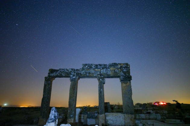 Meteor shower observed in Turkiye s Usak USAK, TURKIYE - AUGUST 12: Meteor shower is seen using the long-exposure technique at Blaundus Ancient City in Usak, Turkiye on August 12, 2026. Mehmet Calik Anadolu Usak Turkey. Editorial use only. Please get in touch for any other usage.  Copyright: x2026xAnadoluxMehmetxCalikx