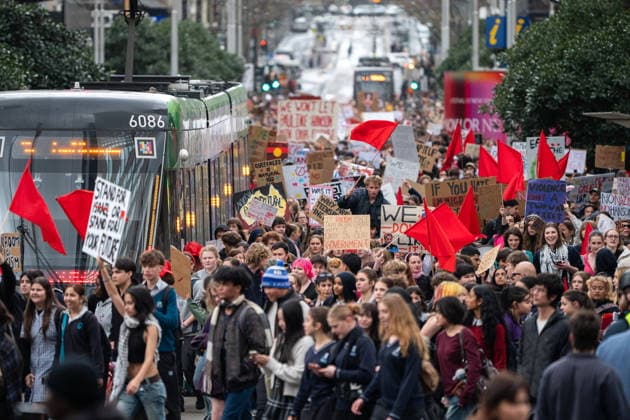 ONE NATION STUDENT PROTEST, High school and university students opposed to the policies of Pauline Hanson and One Nation march through the CBD, in Melbourne, Thursday, August 13, 2026. ( NO ARCHIVING Melbourne Victoria AUSTRALIA  Copyright: xJAYxKOGLERx 20260813118766527865