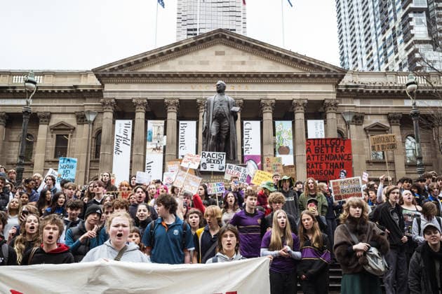 ONE NATION STUDENT PROTEST, Thousands expressed their displeasure at the rise of the One Nation Party during a rally of high school and university students opposed to the policies of Pauline Hanson and One Nation at State Library Victoria in Melbourne, Thursday, August 13, 2026. ( NO ARCHIVING Melbourne Victoria AUSTRALIA  Copyright: xCHRISTOPHERxHOPKINSx 20260813165911738813