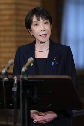 Japan PM meets press over Putin s visit to Etorofu Island Japanese Prime Minister Sanae Takaichi meets the press at the premier s official residence in Tokyo on Aug. 13, 2026, calling Russian President Vladimir Putin s visit earlier in the day to the Russian-held, Japanese-claimed Etorofu Island off Hokkaido totally unacceptable.  A14AA0005625698P
