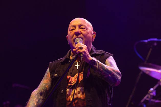 Rose Tatoo brechen Tournee ab Sänger im Krankenhaus. Es sollte die final Tour in Europa für Rose Tattoo werden, hier der Auftritt in Wacken 2026. Die Fans weltweit bangen um Angry Anderson Wacken Wacken open Air Schleswig Holstein Deutschland _5DL9553