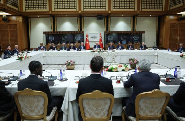 Turkish President Recep Tayyip Erdogan ANKARA, TURKIYE - AUGUST 13: (----EDITORIAL USE ONLY - MANDATORY CREDIT - TURKISH PRESIDENCY MURAT KULA HANDOUT - NO MARKETING NO ADVERTISING CAMPAIGNS - DISTRIBUTED AS A SERVICE TO CLIENTS----) Turkish President Recep Tayyip Erdogan receives management, coaching staff, and players of the teams that have been promoted to the Turkish Super Lig in Ankara, Turkiye on August 13, 2026. TUR Presidency Murat Kula Anadolu Ankara Turkey. Editorial use only. Please get in touch for any other usage.  Copyright: x2026xAnadoluxTURxPresidencyx xMuratxKulax