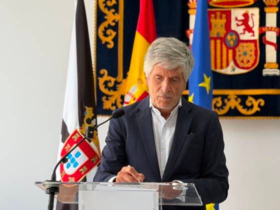 Marlaska travels to Ceuta to hold several meetings to assess how the situation in the autonomous city is evolving. Interior Minister Fernando Grande Marlaska speaks to the media at the Government Delegation on August 13, 2026, in Ceuta, Spain. Marlaska has traveled to Ceuta once again to hold several meetings and assess the evolving situation in the autonomous city. The Interior Minister has raised the number of identified migrant minors in Ceuta to 1,898 and has estimated that 5,000 foreign nationals remain in the autonomous city following the mass irregular influx on July 30 and 31. AUGUST 13, 2026 Gabriela Sardá Nún Ceuta Ceuta, Spain  Copyright: xGabrielaxSardaxNunezx 7713153