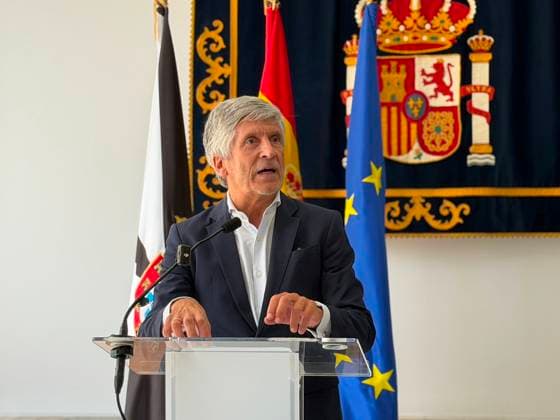 Marlaska travels to Ceuta to hold several meetings to assess how the situation in the autonomous city is evolving. Interior Minister Fernando Grande Marlaska speaks to the media at the Government Delegation on August 13, 2026, in Ceuta, Spain. Marlaska has traveled to Ceuta once again to hold several meetings and assess the evolving situation in the autonomous city. The Interior Minister has raised the number of identified migrant minors in Ceuta to 1,898 and has estimated that 5,000 foreign nationals remain in the autonomous city following the mass irregular influx on July 30 and 31. AUGUST 13, 2026 Gabriela Sardá Nún Ceuta Ceuta, Spain  Copyright: xGabrielaxSardaxNunezx 7713149
