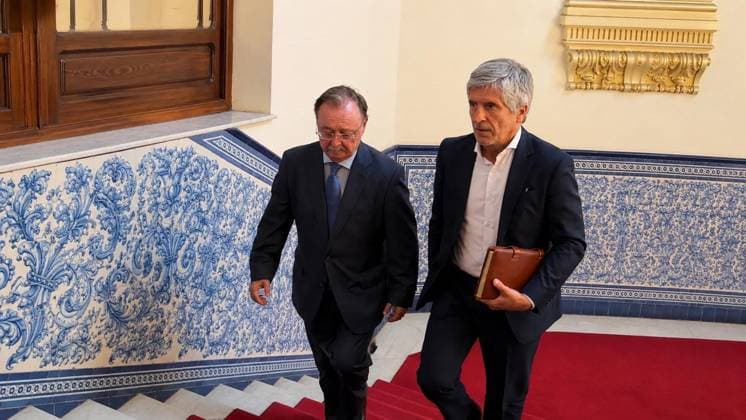 Marlaska travels to Ceuta to hold several meetings to assess how the situation in the autonomous city is evolving. Interior Minister Fernando Grande Marlaska d meets with the president of the autonomous city of Ceuta, Juan José Vivas i, at the Government Delegation, on August 13, 2026, in Ceuta, Spain. Marlaska has traveled to Ceuta once again to assess the evolving situation in the autonomous city. AUGUST 13, 2026 MIGRATION CRISIS CEUTA MINISTER PRESIDENT VIVAS Gabriela Sardá Nún Ceuta Ceuta, Spain  Copyright: xGabrielaxSardaxNunezx 7713302