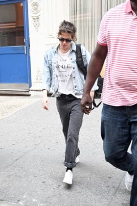 Actress Kristen Stewart is spotted leaving an apartment in New York City as she continues her press tour for The Wrong Girls Featuring: Kristen Stewart Where: New York City, New York, United States When: 13 Aug 2026 Credit: Elder Ordonez INSTARimages EDITORIAL USE ONLY. NOT FOR USE BY NEWSPAPERS BASED IN THE UK. Copyright: xx instar55915046