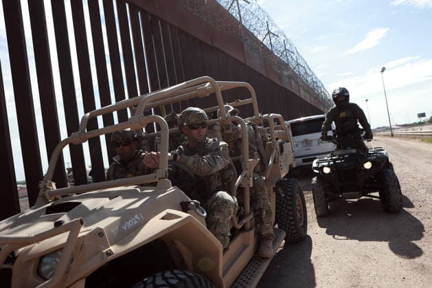 Mexican and US forces conduct joint binational security exercise along border EL PASO, TEXAS, US - AUGUST 13: Mexican and US military and law enforcement personnel take part in a joint binational security exercise along the border between Ciudad Juarez, Mexico, and El Paso, Texas, United States on August 13, 2026. The bilateral operation featured simultaneous deployments on both sides of the Rio Grande, incorporating specialized tactical units and low-flying helicopters to demonstrate rapid-response capabilities and strategic coordination against potential border threats. Christian Torres Anadolu Texas United States. Editorial use only. Please get in touch for any other usage.  Copyright: x2026xAnadoluxChristianxTorresx