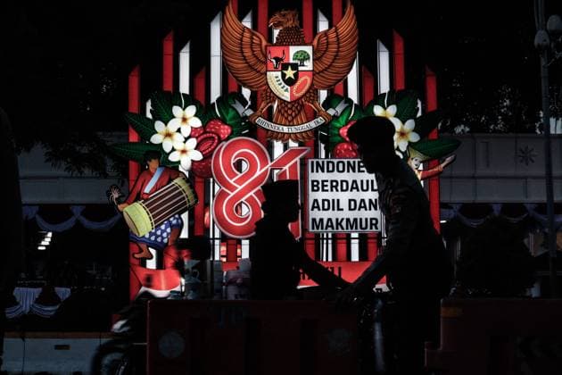 August 13, 2026, Jakarta, Indonesia: JAKARTA, INDONESIA Ã¢â‚¬ AUGUST 13, 2026: Human rights activists affiliated with the VictimsÃ¢â‚¬â ¢ Solidarity Network for Justice hold the 920th Kamisan Rally in Jakarta. Demonstrators call on the Indonesian government to uphold the 1945 Constitution by strengthening democracy, the rule of law, human rights, transparency, and meaningful public participation. Jakarta Indonesia  - ZUMAq101 20260813_zna_q101_110 Copyright: xMuhammadxRizkyxFebriansyahx