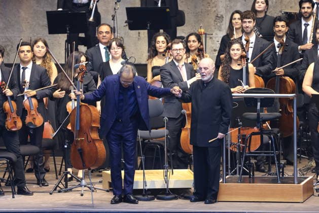 13.08.2026, West-Eastern Divan Orchestra, Dirigent Daniel Barenboim & Yo-Yo Ma, Berlin, Waldbühne, Berlin *** August 13, 2026, West-Eastern Divan Orchestra, conducted by Daniel Barenboim and Yo-Yo Ma, Berlin, Waldbühne, Berlin