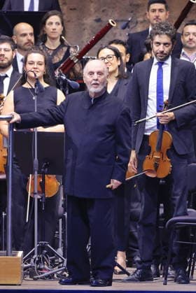 13.08.2026, West-Eastern Divan Orchestra, Dirigent Daniel Barenboim & Yo-Yo Ma, Berlin, Waldbühne, Berlin *** August 13, 2026, West-Eastern Divan Orchestra, conducted by Daniel Barenboim and Yo-Yo Ma, Berlin, Waldbühne, Berlin