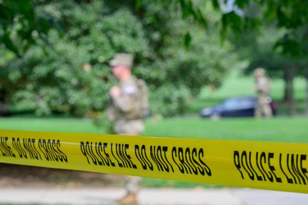 August 13, 2026, Washington, District Of Columbia, United States: U.S. Park Police officers investigate after the World War II Memorial was vandalized with graffiti. Washington United States  - ZUMAk206 20260813_znp_k206_004 Copyright: xMattxKaminskyx