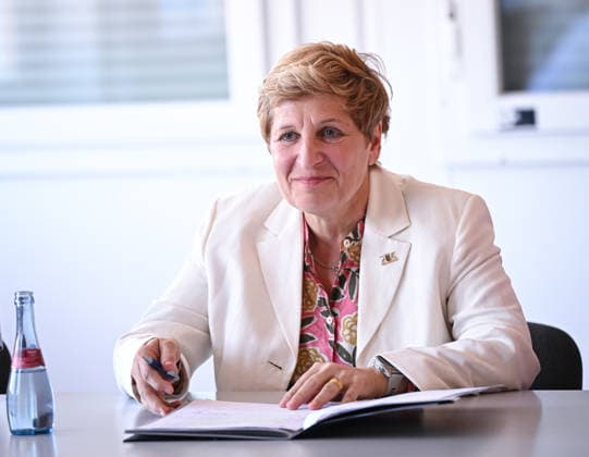 Horb (Kreis Freudenstadt) 13.08.2026 Baden-Wuerttembergs Verkehrsministerin Nicole Razavi (CDU) besucht die Baustelle der Neckartalbruecke der Bundesstrasse 32 ueber das Neckartal bei Horb. *** Horb, Freudenstadt District, August 13, 2026—Baden-Württemberg’s Minister of Transportation, Nicole Razavi (CDU), visits the construction site of the Neckar Valley Bridge on Federal Highway 32, which spans the Neckar Valley near Horb.