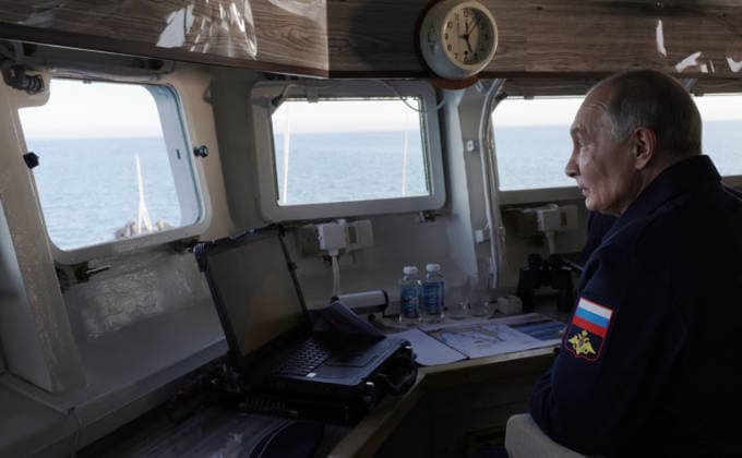 August 13, 2026, Korsakov, Sakhalin Oblast, Russia: Russian President Vladimir Putin, observes the Pacific Fleet naval exercises from the bridge of the Russian Navy Slava-class missile cruiser RF Varyag, August 12, 2026 off the coast of Sakhalin Island, Russia. Korsakov Russia - ZUMAp138 20260813_zaa_p138_011 Copyright: xGavriilxGrigorov RussianxGovernmx