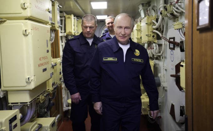 August 13, 2026, Korsakov, Sakhalin Oblast, Russia: Russian President Vladimir Putin, right, alongside Pacific Fleet Commander-in-Chief Admiral Viktor Liina, left, walk through the Russian Navy Slava-class missile cruiser RF Varyag, August 12, 2026 off the coast of Sakhalin Island, Russia. Putin is in the Far East to observe the Pacific Fleet naval exercises. Korsakov Russia - ZUMAp138 20260813_zaa_p138_014 Copyright: xGavriilxGrigorov RussianxGovernmx