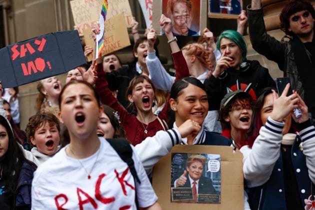 Students Protest Against One Nation in Melbourne, Australia – 13 Aug 2026 A Protester shouts slogans during the rally. Thousands of university and high school students marched through Melbourne’s CBD as part of a nationwide student protest against Pauline Hanson and One Nation. Organisers said the action was aimed at opposing the party’s policies and political views and raising concerns about the growing support for One Nation. The protest comes as One Nation campaigns in Victoria ahead of the 2026 Victorian state election, with Hanson leading the party’s campaign. Melbourne Australia Copyright: xYexMyoxKhantx xSOPAxImagesx Ye-Myo-Khant-1441820