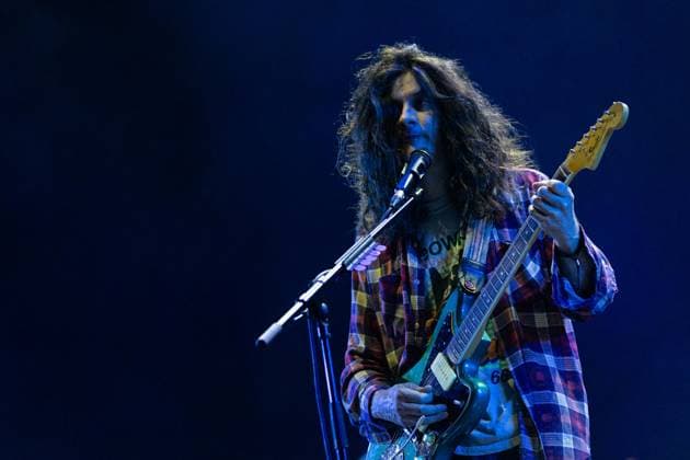 Kurt Vile & The Violators - Vodafone Paredes de Coura 2026 - 13 Aug 2026 Kurt Vile, singer and guitarist of the American indie rock band Kurt Vile & The Violators, performs on the main stage during the Vodafone Paredes de Coura. Paredes de Coura Portugal Copyright: xDiogoxBaptistax xSOPAxImagesx DB_KurtVile20260813PDC_012