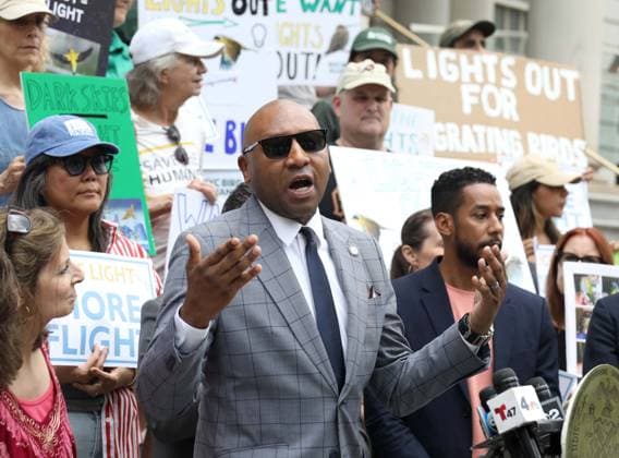 August 13, 2026, New York, New York, USA: Queens Borough President DONOVAN RICHARDS and supporters of the NYC Bird Alliance gather outside City Hall to demand the passage of Lights Out legislation. The bill, dubbed Flaco s Law, aims to curb commercial night lighting to protect over 250,000 migratory birds from fatal building collisions in New York City annually. New York USA - ZUMAk03_ 20260813_zaf_k03_032 Copyright: xNancyxKaszermanx