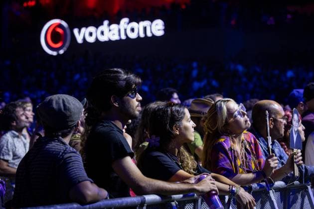 August 13, 2026, Paredes De Coura, Braga, Portugal: The audience watches the performance of Kurt Vile & The Violators during the Vodafone Paredes de Coura. Paredes De Coura Portugal - ZUMAs197 20260813_aaa_s197_226 Copyright: xDiogoxBaptistax