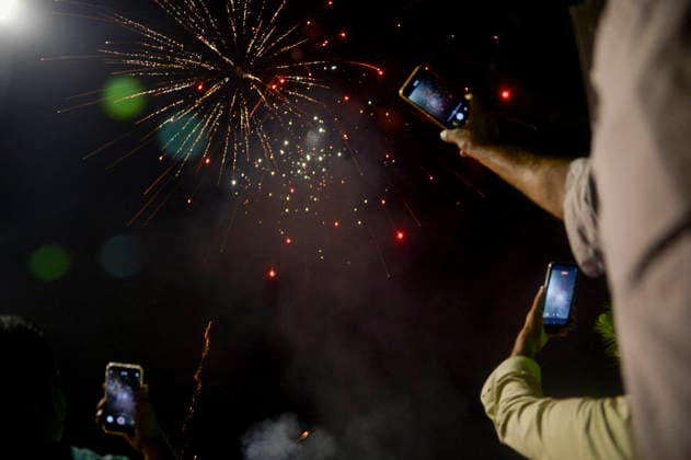 Pakistan Independence Day Celebrations Rawalpindi People hold up smartphones to record fireworks during Independence Day celebrations in Rawalpindi, Pakistan, on August 14, 2026. Pakistan marks Independence Day on August 14, commemorating the countryis independence from British rule in 1947. Rawalpindi Punjab Pakistan Copyright: xZubairxAbbasix