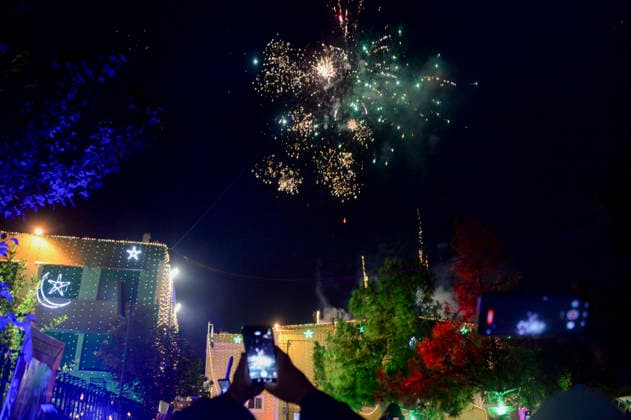 Pakistan Independence Day Celebrations Rawalpindi Fireworks burst above illuminated buildings as people record the display during Independence Day celebrations in Rawalpindi, Pakistan, on August 14, 2026. Pakistan marks Independence Day on August 14, commemorating the countryis independence from British rule in 1947. Rawalpindi Punjab Pakistan Copyright: xZubairxAbbasix