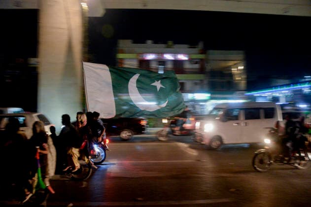 Pakistan Independence Day Celebrations Rawalpindi Motorcyclists ride through the streets carrying a large Pakistani flag during Independence Day celebrations in Rawalpindi, Pakistan, on August 14, 2026. Pakistan marks Independence Day on August 14, commemorating the countryis independence from British rule in 1947. Rawalpindi Punjab Pakistan Copyright: xZubairxAbbasix