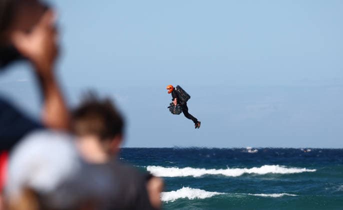 PACIFIC AIRSHOW, Performers in Gravity jet suits are seen during The Pacific Airshow Gold Coast in Surfers Paradise, Queensland, Friday, August 14, 2026. ( NO ARCHIVING Surfers Paradise Queensland AUSTRALIA  Copyright: xx 20260814138615360180