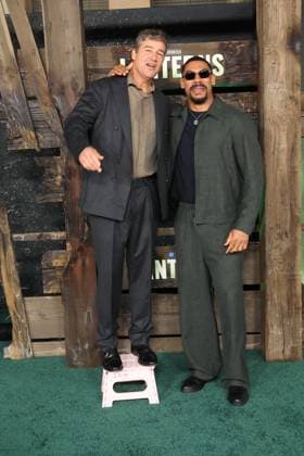 Premiere of Lanterns LOS ANGELES, CALIFORNIA - AUGUST 13: Kyle Chandler& Aaron Pierre at the Los Angeles Premiere of DC Studios Drama Series Lanterns r on August 13, 2026 Credit: AdMedia EDITORIAL USE ONLY  Copyright: xx AdMediax admphotosthree010422