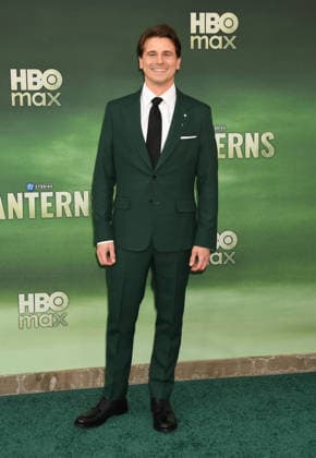 LOS ANGELES, CA - AUGUST 13: Jason Ritter at HBO™s Lanterns Premiere on August 13, 2026 at Paramount Theatre in Los Angeles, California. Copyright: xJeffreyxMayerx