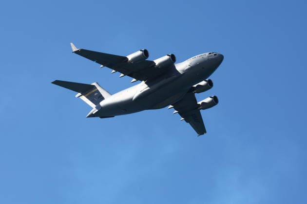 PACIFIC AIRSHOW, A C17 flies over the beach during The Pacific Airshow Gold Coast in Surfers Paradise, Queensland, Friday, August 14, 2026. ( NO ARCHIVING Surfers Paradise Queensland AUSTRALIA  Copyright: xJASONxO BRIENx 20260814194921751370