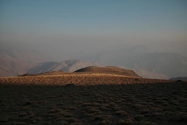 Creative Highlights World Chawman Iraq Nature A view shows rocky slopes and mountain ridges on Mount Halgurd near Chawman, Kurdistan Region, Iraq, on November 14, 2025. At 3,607 metres, Mount Halgurd is one of Iraq™s highest mountains and forms part of the Zagros range. Chawman Erbil Iraq Copyright: xAhmedxSalarx