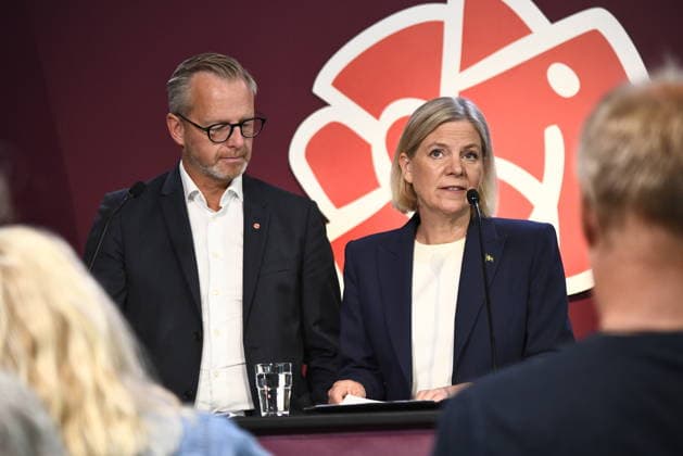 STOCKHOLM, SVERIGE 20260814 Mikael Damberg (S), Socialdemokraternas ekonomisk-politiska talesperson och Magdalena Andersson (S), partiledare, presenterar ett vallöfte. STOCKHOLM SVERIGE x12060x *** STOCKHOLM, SWEDEN, August 14, 2026 — Mikael Damberg (S), the Social Democrats’ spokesperson on economic policy, and Magdalena Andersson (S), party leader, present an election pledge. STOCKHOLM, SWEDEN x12060x  Copyright: xLarsxSchröder TTx PRESSTRÄFF SOCIALDEMOKRATERNA VALLÖFTE Z5MUSor2530