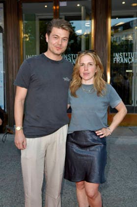 Paula Kalenberg mit Begleitung bei der Premiere des Dokumentarfilms Noga im Cinema Paris. Berlin, 13.08.2026 *** Paula Kalenberg with her guests at the premiere of the documentary *Noga* at Cinema Paris in Berlin, August 13, 2026 Foto:xM.xBehrensx xFuturexImagex noga_6807