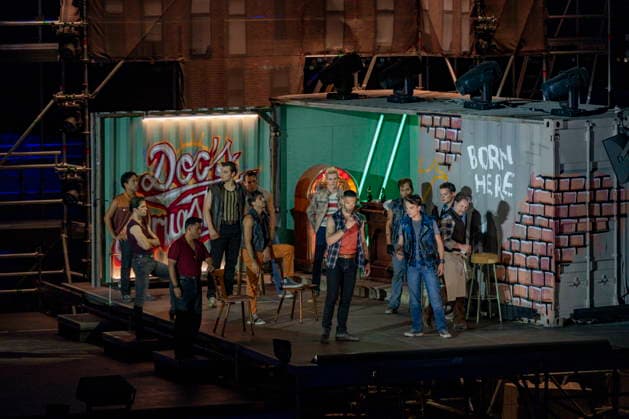 13.08.2026, Saarland, Ensdorf. Die West Side Story feiert am Donnerstagabend am Saarpolygon im Rahmen der diesjährigen Opernfestspiele mit zahlreichen Ehrengästen aus Politik, Kultur und Wirtschaft Premiere. *** August 13, 2026, Saarland, Ensdorf: *West Side Story* will premiere on Thursday evening at the Saarpolygon as part of this year’s opera festival, with numerous distinguished guests from the worlds of politics, culture, and business in attendance. bub