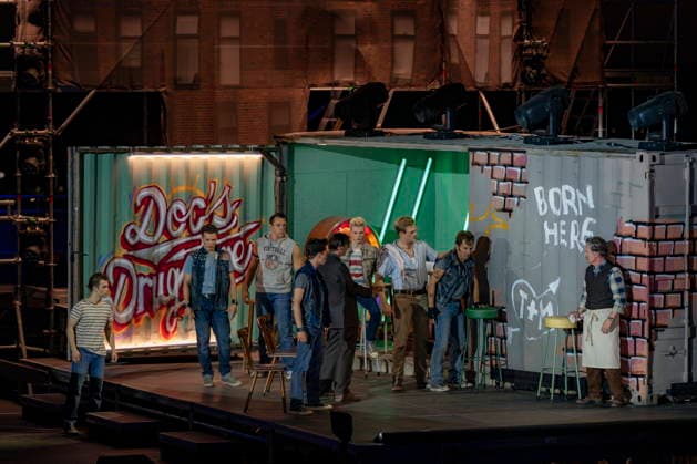 13.08.2026, Saarland, Ensdorf. Die West Side Story feiert am Donnerstagabend am Saarpolygon im Rahmen der diesjährigen Opernfestspiele mit zahlreichen Ehrengästen aus Politik, Kultur und Wirtschaft Premiere. *** August 13, 2026, Saarland, Ensdorf: *West Side Story* will premiere on Thursday evening at the Saarpolygon as part of this year’s opera festival, with numerous distinguished guests from the worlds of politics, culture, and business in attendance. bub