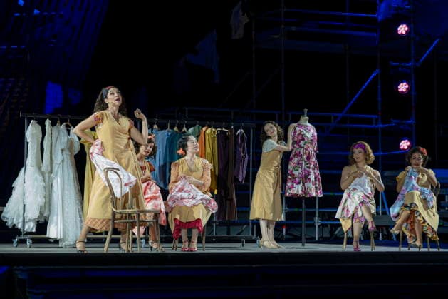 13.08.2026, Saarland, Ensdorf. Die West Side Story feiert am Donnerstagabend am Saarpolygon im Rahmen der diesjährigen Opernfestspiele mit zahlreichen Ehrengästen aus Politik, Kultur und Wirtschaft Premiere. *** August 13, 2026, Saarland, Ensdorf: *West Side Story* will premiere on Thursday evening at the Saarpolygon as part of this year’s opera festival, with numerous distinguished guests from the worlds of politics, culture, and business in attendance. bub