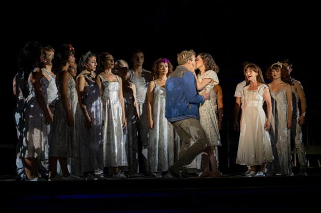 13.08.2026, Saarland, Ensdorf. Die West Side Story feiert am Donnerstagabend am Saarpolygon im Rahmen der diesjährigen Opernfestspiele mit zahlreichen Ehrengästen aus Politik, Kultur und Wirtschaft Premiere. *** August 13, 2026, Saarland, Ensdorf: *West Side Story* will premiere on Thursday evening at the Saarpolygon as part of this year’s opera festival, with numerous distinguished guests from the worlds of politics, culture, and business in attendance. bub