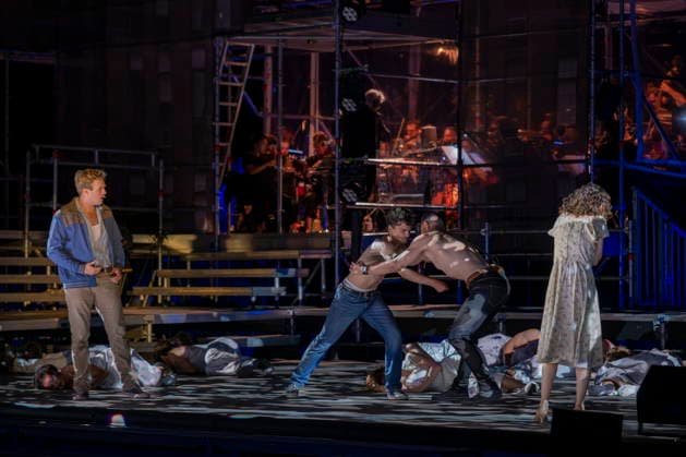 13.08.2026, Saarland, Ensdorf. Die West Side Story feiert am Donnerstagabend am Saarpolygon im Rahmen der diesjährigen Opernfestspiele mit zahlreichen Ehrengästen aus Politik, Kultur und Wirtschaft Premiere. *** August 13, 2026, Saarland, Ensdorf: *West Side Story* will premiere on Thursday evening at the Saarpolygon as part of this year’s opera festival, with numerous distinguished guests from the worlds of politics, culture, and business in attendance. bub