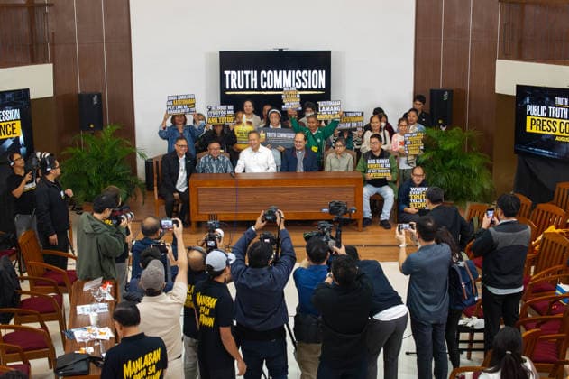 August 14, 2026, Manila, Metro Manila, Philippines: The Philippine Truth Commission, composed of human rights workers and clergy people, hosts its first public truth-telling session, this morning of August 14 in the Pope Pius XII Center in Manila. The commission discussed the case of Raymart Siapo, a 19 year victim of the former Duterte AdministrationÃ¢â‚¬â ¢s Ã¢â‚¬ËœWar on Drugs. According to Luzviminda Siapo, the mother of Raymart who spoke before the commission, his son was abducted and killed by 14 unidentified individuals. Manila Philippines - ZUMAp220 20260814_zip_p220_015 Copyright: xCharlesxPerezx