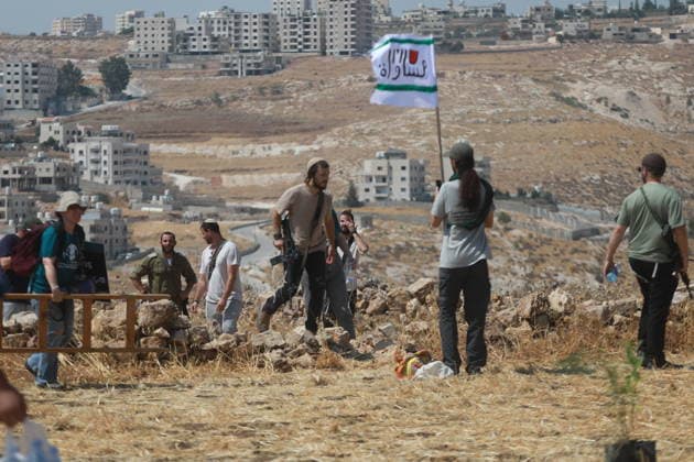 Israeli violations against Palestinians continue HEBRON, WEST BANK, PALESTINE - AUGUST 14: Palestinians and foreign activists gather to protest in support of their land, which they say is under threat of being seized by Israelis, and to express their determination not to leave their properties in Beit Sahour, Hebron Governorate, West Bank, on August 14, 2026. Armed Israelis who came to the area intervened and attempted to disperse the group. Mamoun Wazwaz Anadolu Hebron West Bank. Editorial use only. Please get in touch for any other usage.  Copyright: x2026xAnadoluxMamounxWazwazx