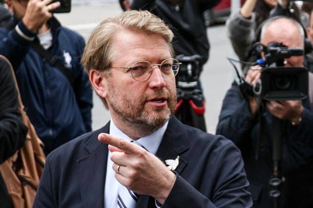 RUSSIA, MOSCOW - AUGUST 14, 2026: Yabloko Party Chairman Nikolai Rybakov arrives at the building of the Supreme Court of Russia to file an appeal against the court s ruling which deregistered the party before the 2026 Russian State Duma election. Sergei Bulkin TASS  96138977