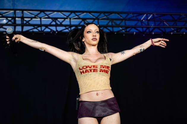Six Sex live at Syd For Solen 2026 Copenhagen, Denmark. 13th, August 2026. The Argentinian singer Six Sex performs a live concert during the Danish music festival Syd For Solen 2026 in Copenhagen. Denmark, Copenhagen  Copyright: xGonzalesxPhoto ErlingxBrodersenx