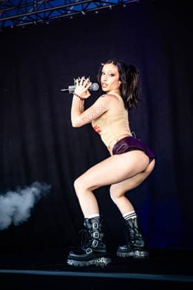 Six Sex live at Syd For Solen 2026 Copenhagen, Denmark. 13th, August 2026. The Argentinian singer Six Sex performs a live concert during the Danish music festival Syd For Solen 2026 in Copenhagen. Denmark, Copenhagen  Copyright: xGonzalesxPhoto ErlingxBrodersenx