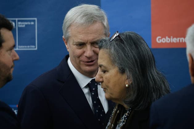 Santiago, August 14, 2026 The President of the Republic, Jose Antonio Kast, alongside Health Minister May Chomali, announces an agreement between the Ministry of Health, Fonasa, and Caja de los Andes to treat patients on the waiting list Diego Martin Aton Chile, Aton 1180654 jpeg  Copyright: DIEGOxMARTIN ATONxCHILE